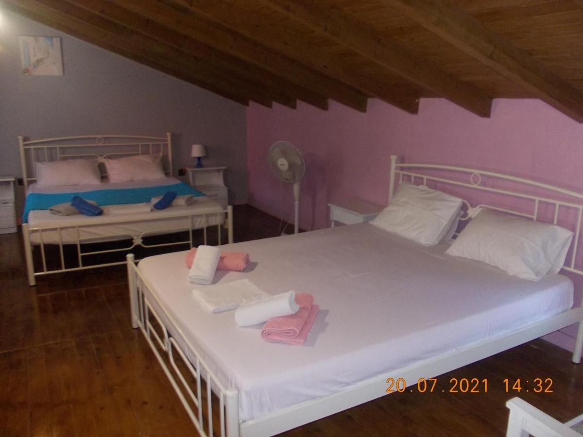 Carmen Maisonette Apartment Gaios Bagian luar foto