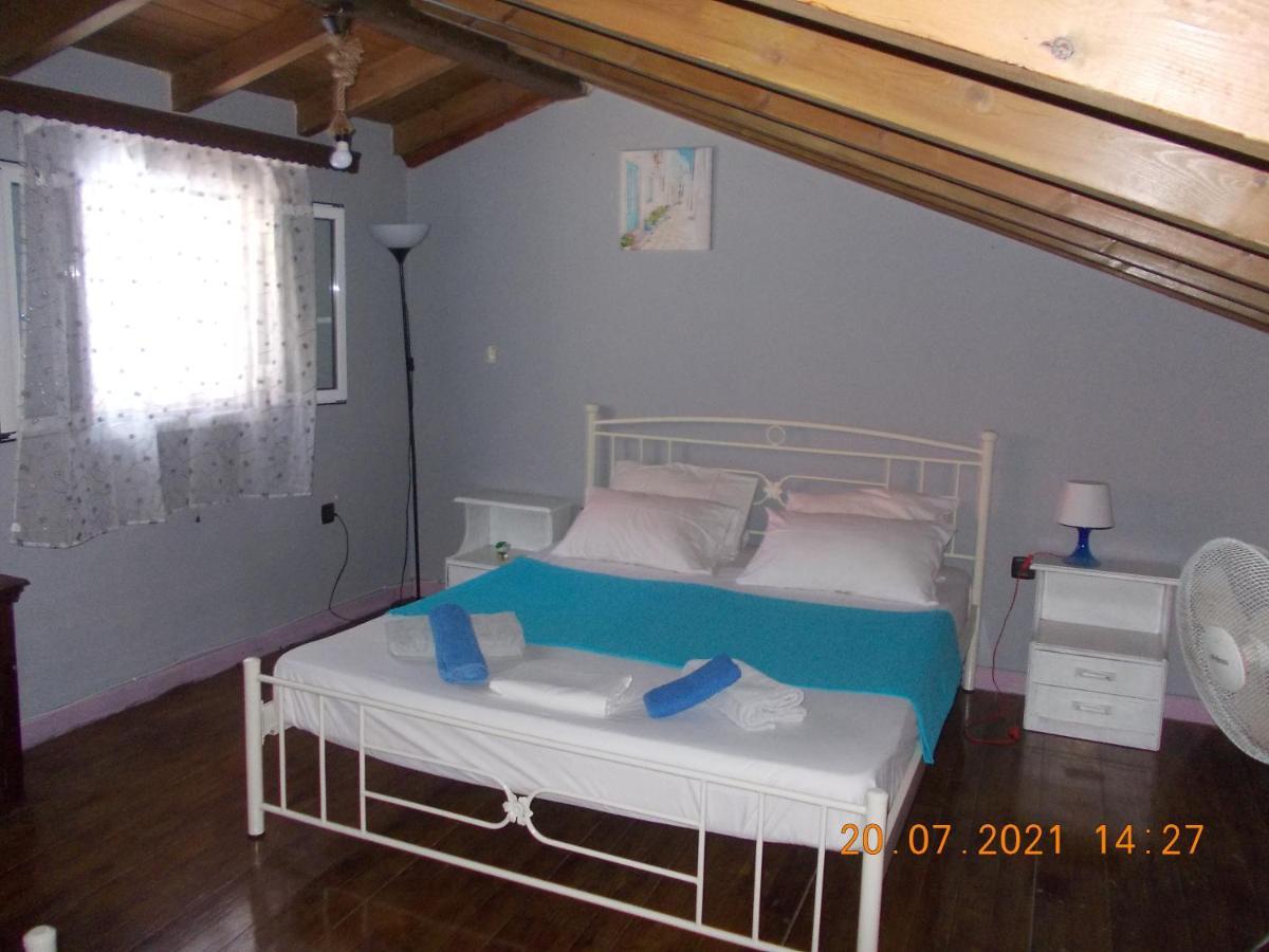 Carmen Maisonette Apartment Gaios Bagian luar foto